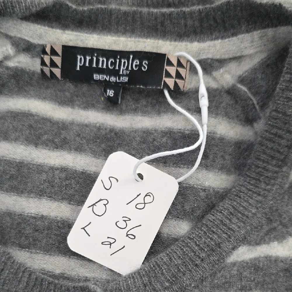 Principles by Ben de Lisi Girl's Size 16 100% Cashmere Sweater - Picture 5 of 7